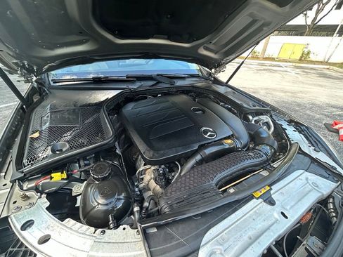 Used 2020 Mercedes-Benz C 300 Sedan image 36