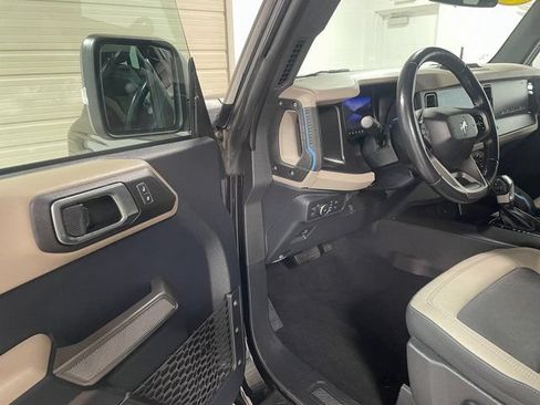 Used 2022 Ford Bronco Wildtrak AWD/4WD image 10