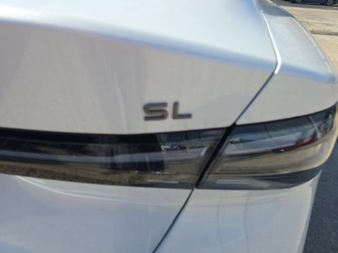 New 2026 Nissan Sentra SL w/ Floor Mat Package FWD image 5