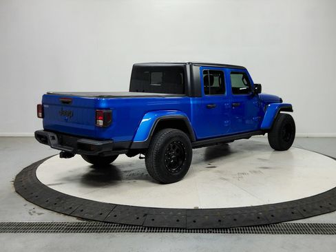Used 2021 Jeep Gladiator Sport AWD/4WD image 8