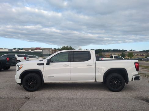 Used 2021 GMC Sierra 1500 Elevation AWD/4WD image 8
