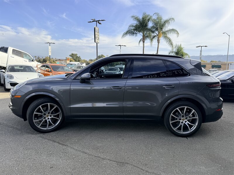 Used 2020 Porsche Cayenne AWD/4WD image 4