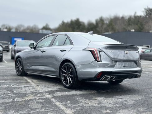 Used 2021 Cadillac CT4 V image 4