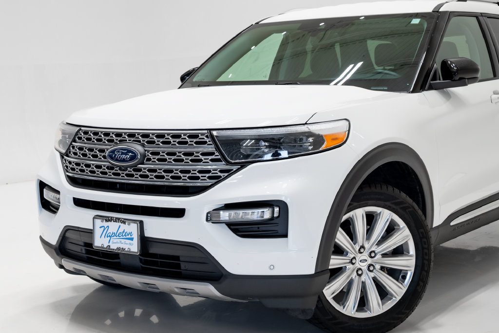 Used 2022 Ford Explorer Limited AWD/4WD image 4