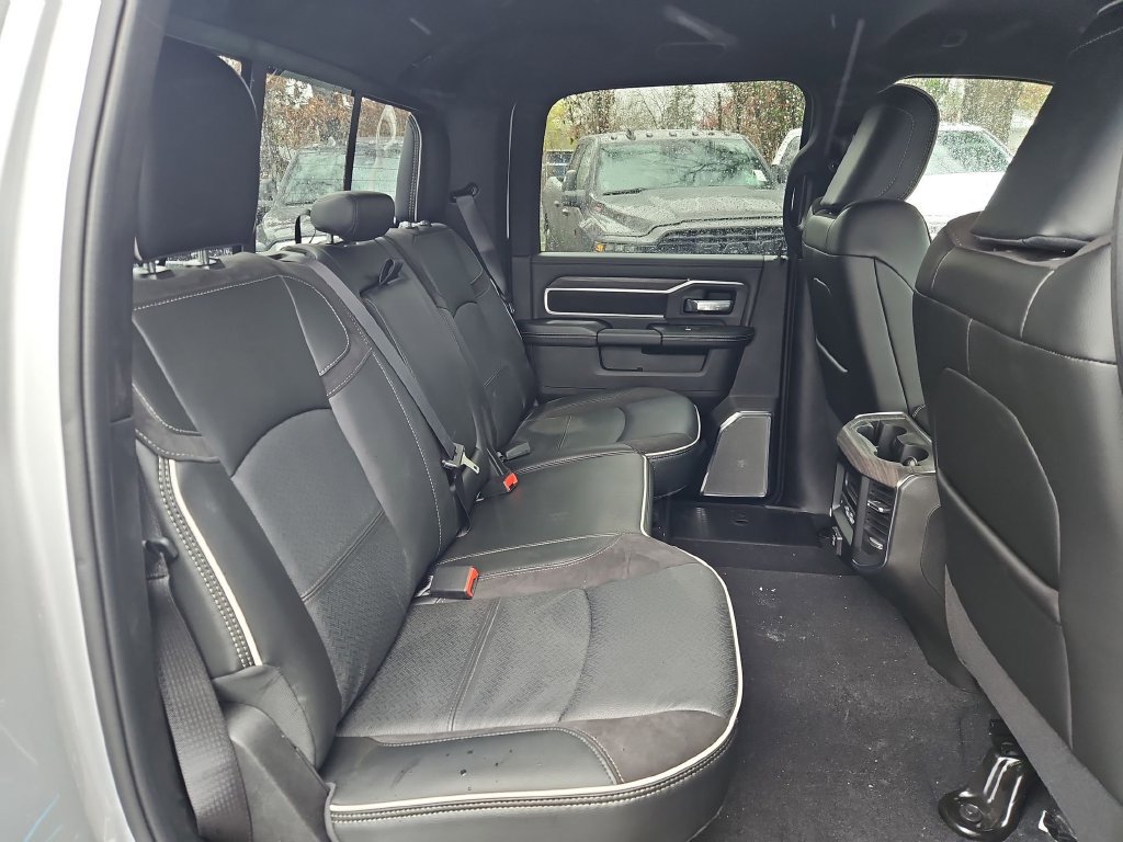 New 2026 RAM 2500 Laramie AWD/4WD image 15