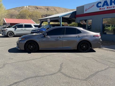 Used 2022 Toyota Camry XSE w/ Navigation Package image 8