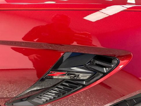 Used 2015 Chevrolet Corvette Z06 w/ 2LZ Preferred Equipment Group RWD image 29