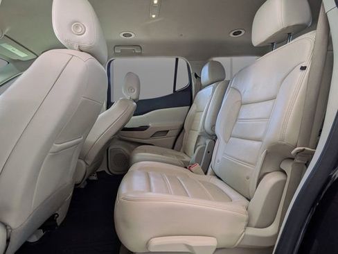 Used 2020 GMC Acadia Denali image 15