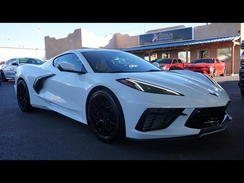 Used 2021 Chevrolet Corvette Stingray Preferred Cpe w/ Z51 Performance Package image 1