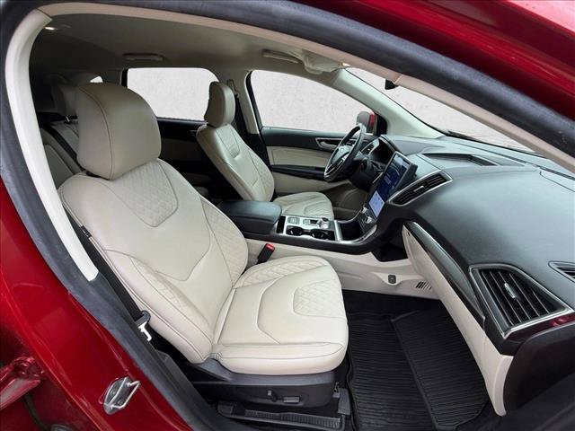 Used 2023 Ford Edge Titanium AWD/4WD image 21