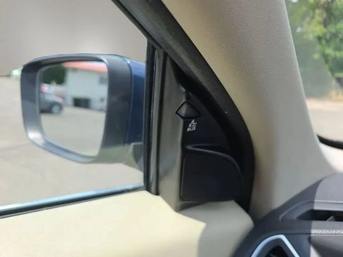 Used 2015 Volvo XC60 T5 Premier Plus FWD image 26