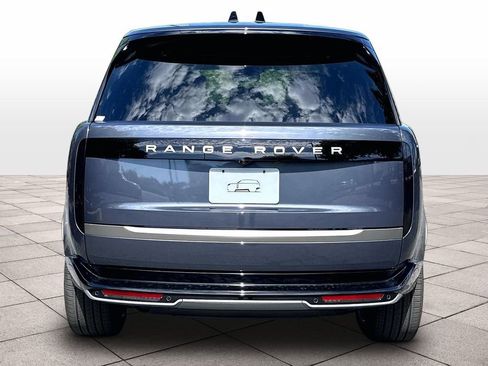 New 2026 Land Rover Range Rover Long Wheelbase SE AWD/4WD image 6