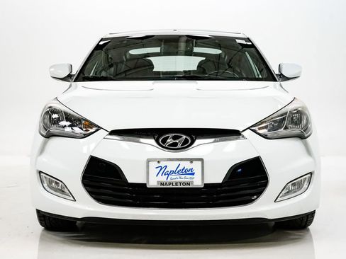 Used 2016 Hyundai Veloster w/ Option Group 02 image 4