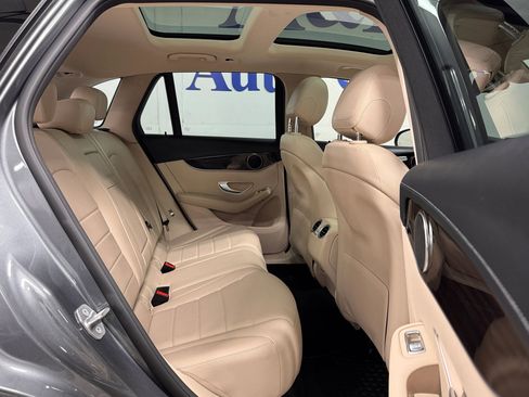 Used 2017 Mercedes-Benz GLC 300 image 17