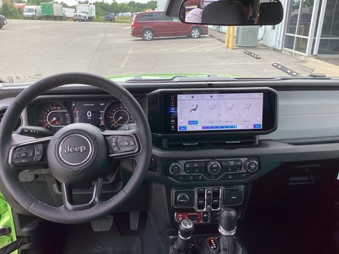 New 2026 Jeep Gladiator Sport AWD/4WD image 12