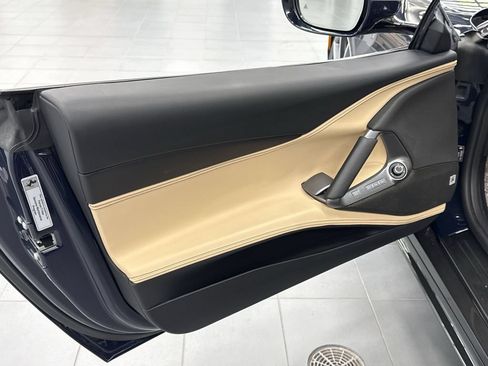 Certified 2022 Ferrari 812 GTS RWD image 27