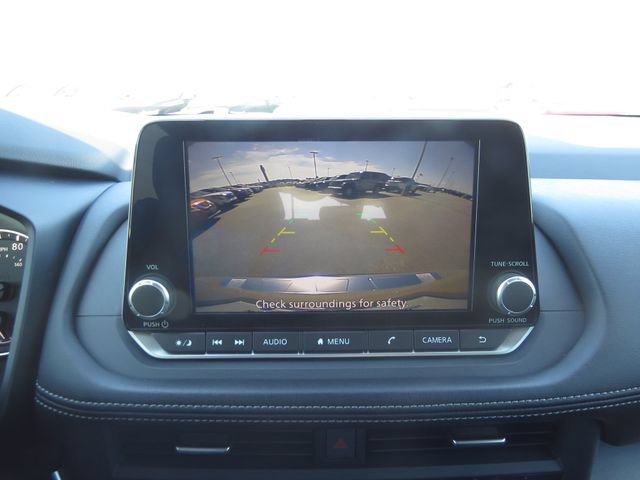Used 2024 Nissan Rogue SV w/ SV Premium Package FWD image 24