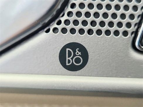 Used 2022 Ford Explorer Limited image 37