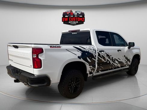 Used 2024 Chevrolet Silverado 1500 LT Trail Boss w/ Protection Package AWD/4WD image 7