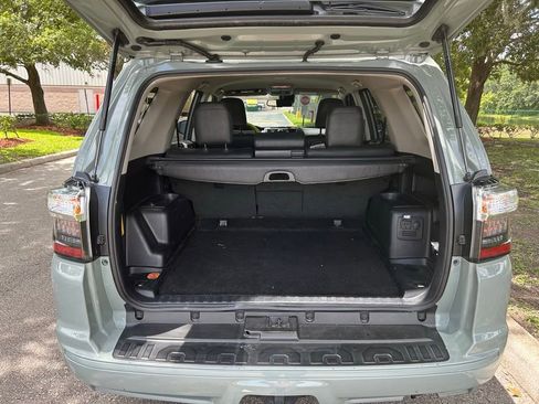 Used 2022 Toyota 4Runner TRD Sport w/ Technology Package RWD image 11