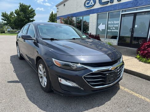 Used 2023 Chevrolet Malibu LT FWD image 2