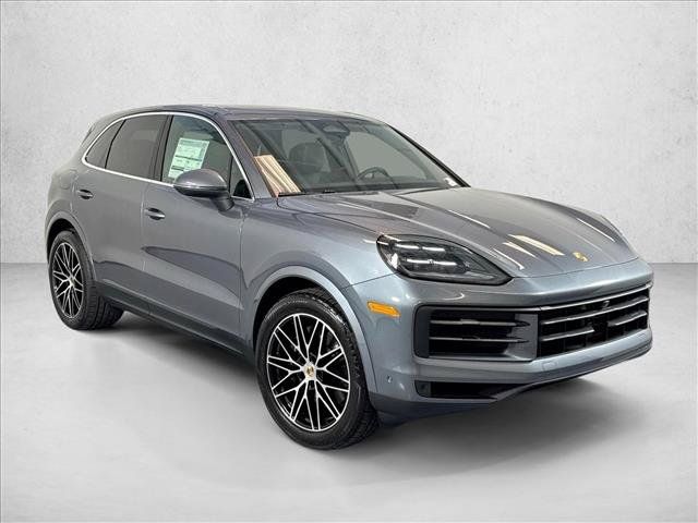 Used 2026 Porsche Cayenne AWD/4WD image 7