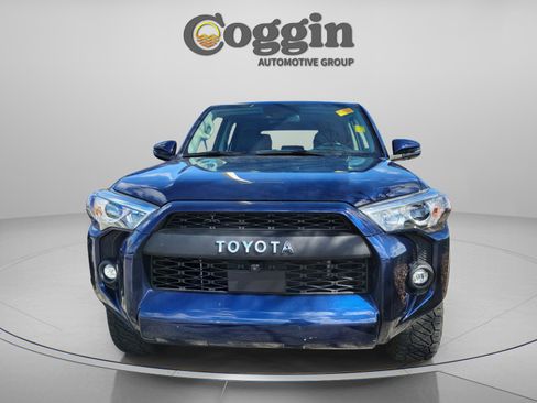Used 2023 Toyota 4Runner SR5 Premium w/ Moonroof Package image 10