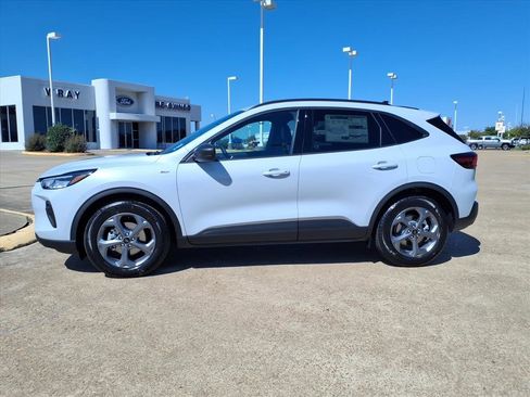 New 2026 Ford Escape ST-Line w/ Tech Pack #1 image 2