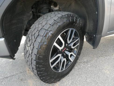 Used 2021 GMC Sierra 1500 AT4 w/ AT4 Value Package image 32