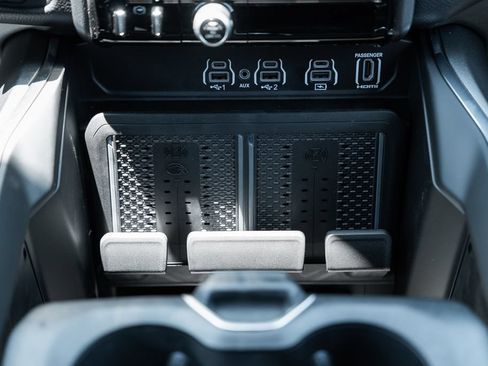 New 2026 RAM 1500 Laramie AWD/4WD image 31