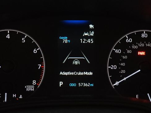 Used 2023 Toyota Corolla Cross L AWD/4WD image 26