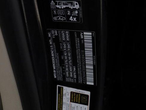 Used 2023 Mercedes-Benz EQS 580 4MATIC SUV image 24