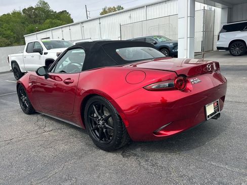 Used 2020 MAZDA MX-5 Miata Sport image 8
