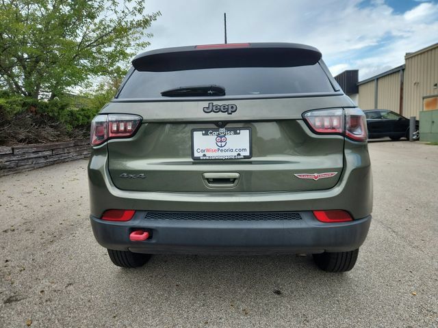 Used 2019 Jeep Compass Trailhawk AWD/4WD image 4