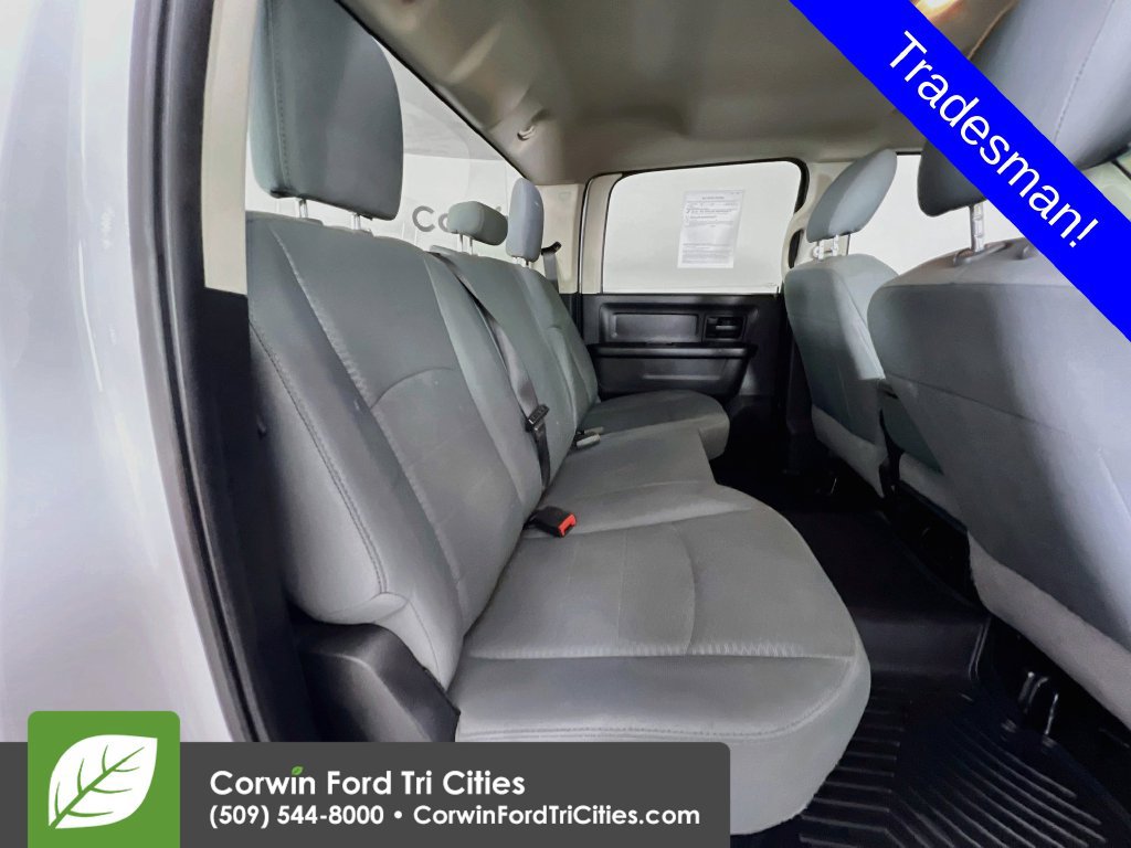 Used 2018 RAM 2500 Tradesman w/ Chrome Appearance Group AWD/4WD image 16
