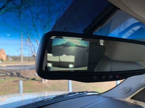 Used 2012 GMC Yukon SLT w/ SLT-2 Equipment Package image 17