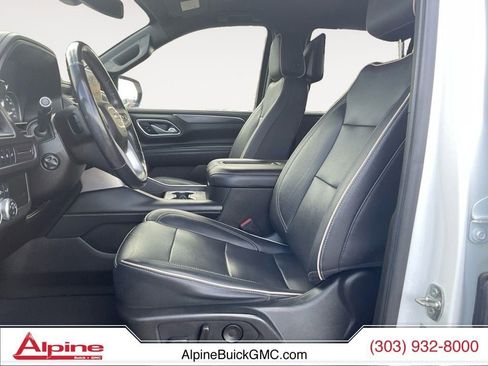Used 2021 GMC Yukon SLT w/ Rear Media and Nav Package image 9