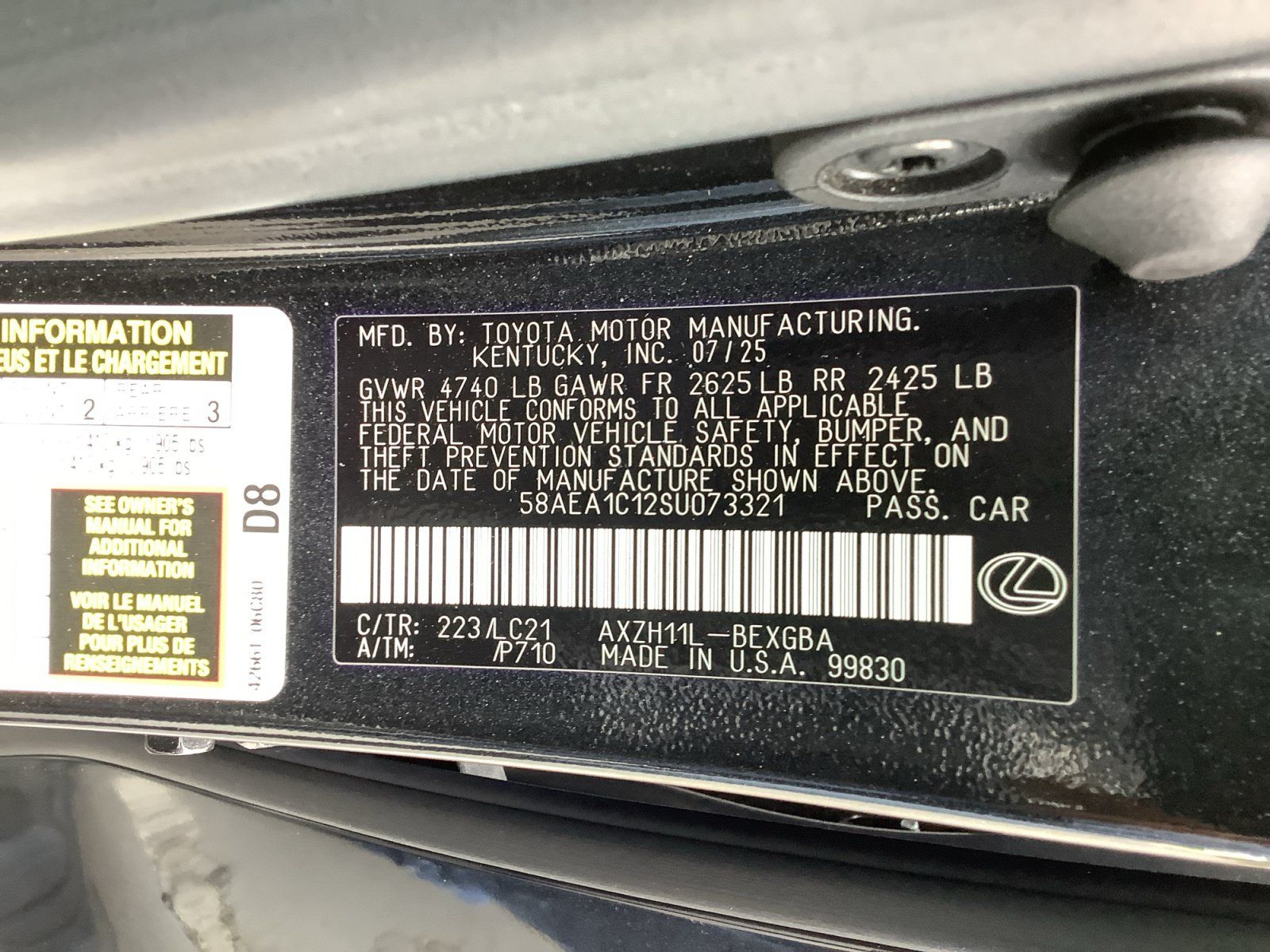 Used 2025 Lexus ES 300h w/ Luxury Package FWD image 18