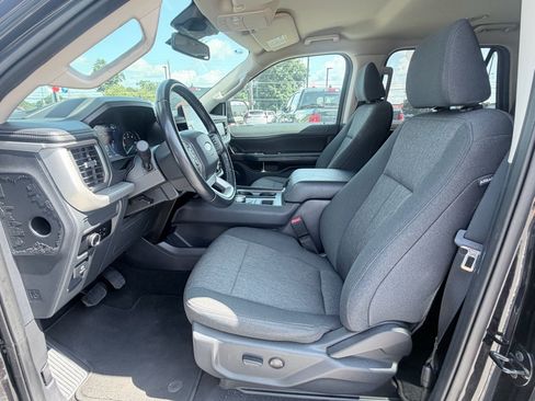 Used 2024 Ford Expedition Max XLT RWD image 22