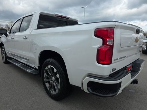 Used 2024 Chevrolet Silverado 1500 High Country w/ Z71 Off-Road Package image 7