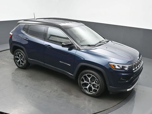 New 2026 Jeep Compass Limited image 44