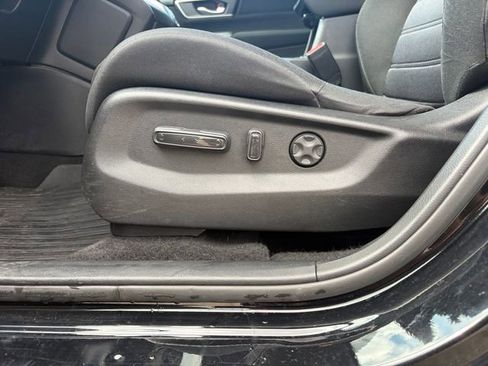 Used 2021 Honda CR-V EX image 9