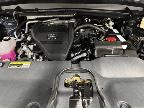 Used 2026 Toyota Grand Highlander AWD image 75