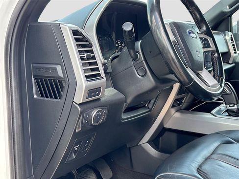 Used 2020 Ford F150 Platinum w/ Equipment Group 701A Luxury AWD/4WD image 10