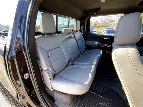 Used 2020 Chevrolet Silverado 1500 LT Trail Boss image 19