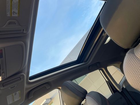 Used 2021 Subaru Forester Sport image 4