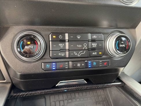 Used 2020 Ford F350 Platinum AWD/4WD image 38