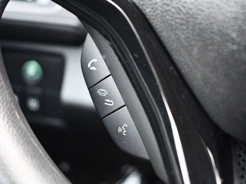 Used 2018 Honda HR-V LX image 22