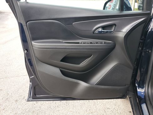 Used 2022 Buick Encore Preferred w/ Safety Package image 18