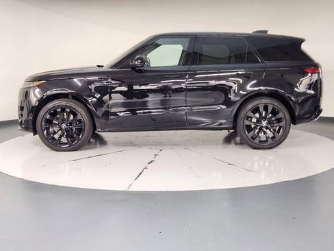 Used 2023 Land Rover Range Rover Sport SE Dynamic AWD/4WD image 5